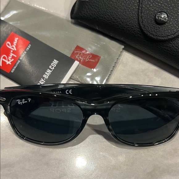 Ray-Ban Glossy Black Sunglasses